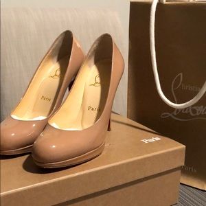 100% Authentic Christian Louboutin Nude Pump